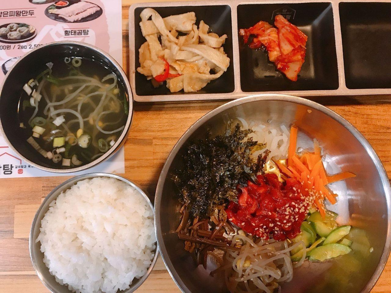 Sinchon Food with Great Cost-Efficiency